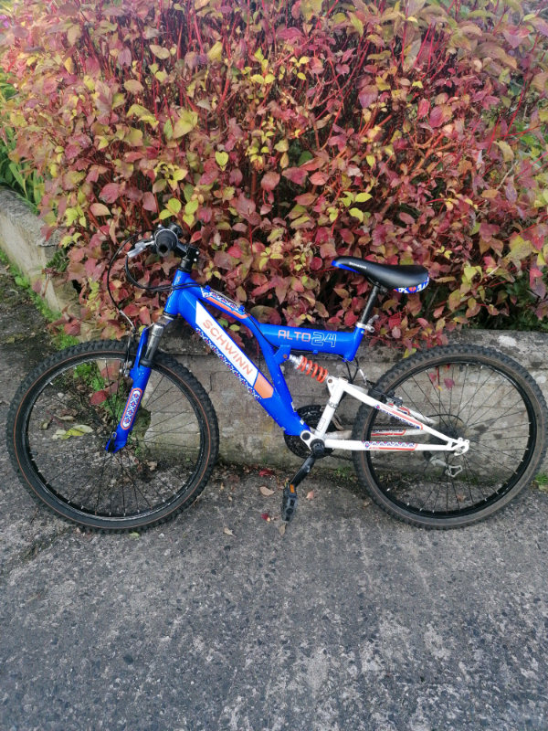 schwinn alto 24